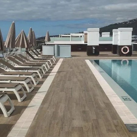 1 9 Tesoro Galeon Y Gym Apartment