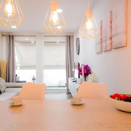 1 9 Tesoro Galeon Y Gym Apartment *